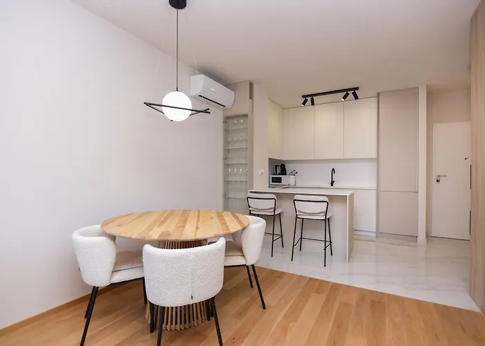 Beachfront With Private Garage And Amazing Balcony With Seaview * Split