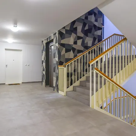 Beachfront With Private Garage And Amazing Balcony With Seaview Lägenhet *