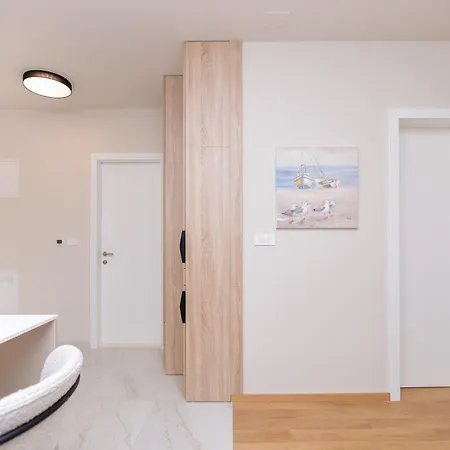 Beachfront With Private Garage And Amazing Balcony With Seaview