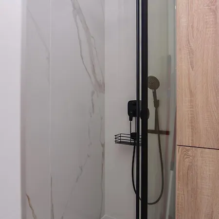 Appartement Beachfront With Private Garage And Amazing Balcony With Seaview *